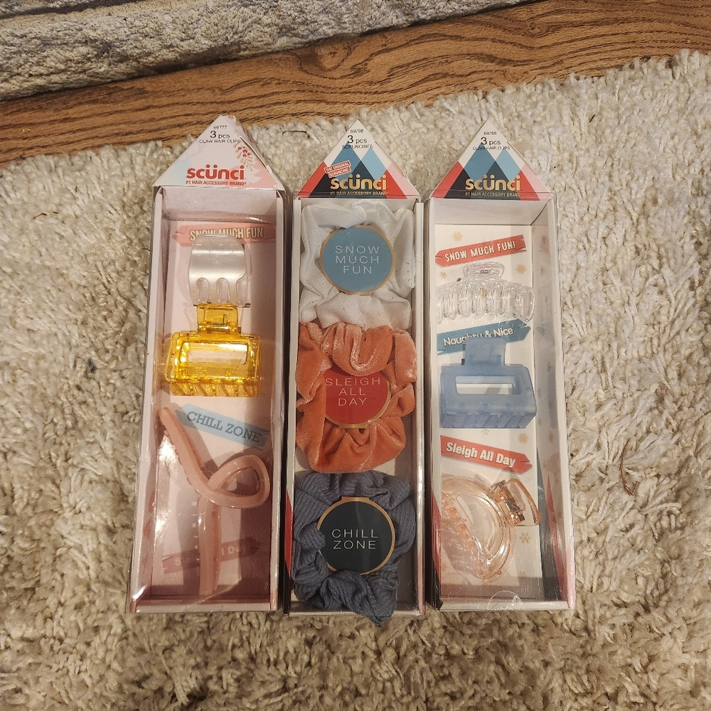 Nwt Scunci Assorted Hair Ties and Clips- 3 pack